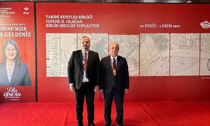 Belediye Bakanmz Sayn Engin Uzuner ve Belediye Meclis yemiz Murat Akkaya; Tarihi Kentler Birlii 2. Olaan Birlik Meclisi Toplantsna Katlm Saladlar.