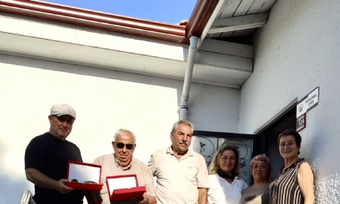 BA�KANIMIZ UZUNER �NEBOLU �ST�KLAL YOLU KADIN G�R���M� �RET�M VE ��LETME KOOPERAT�F�N� Z�YARET ETT�!