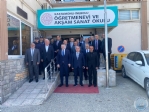 Kurban Bayram retmenevindeki Program le Kutland